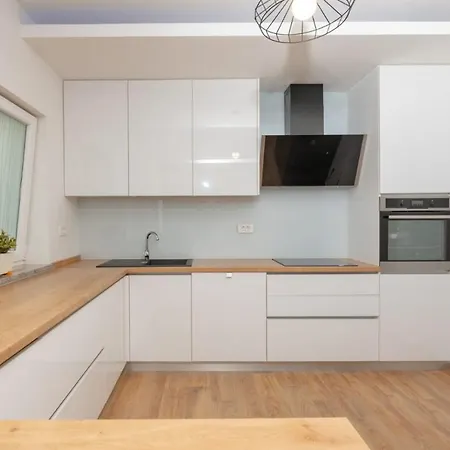 Holiday home Torino Pridraga